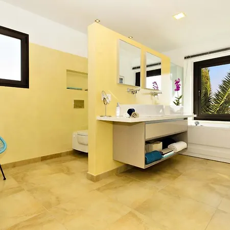 Casa Botavara בית נופש *